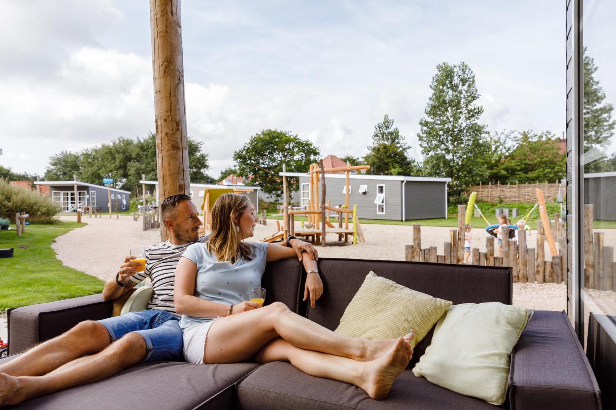 Rcn Vakantiepark Toppershoedje Ouddorp Exterior photo